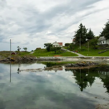 Isle Of Raudoya Tansoy