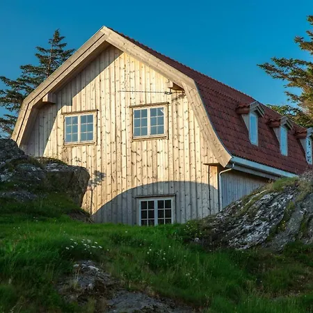 Villaer Isle Of Raudøya
